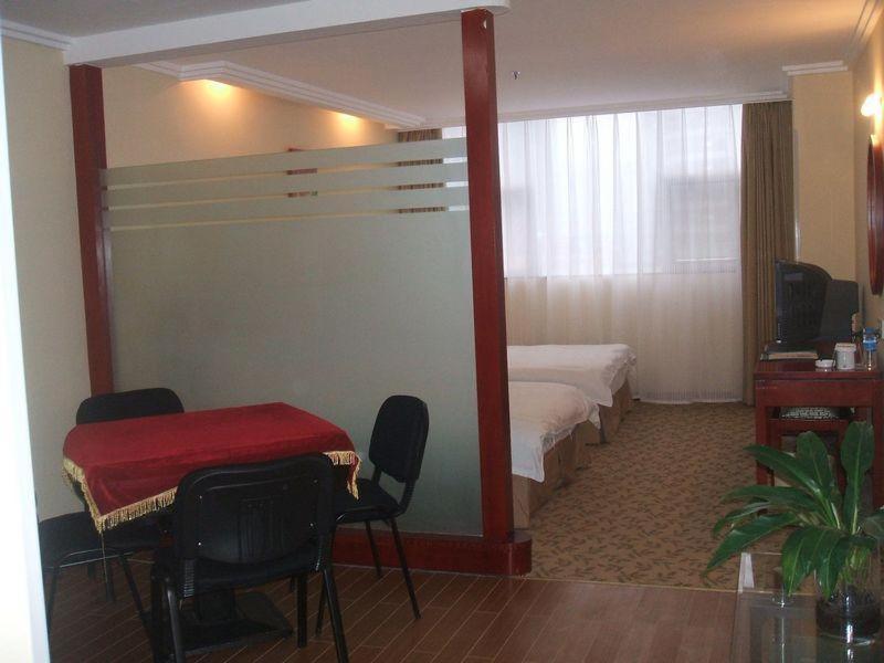 Greentree Inn Guiyang Penshuichi Business Hotel Exteriér fotografie